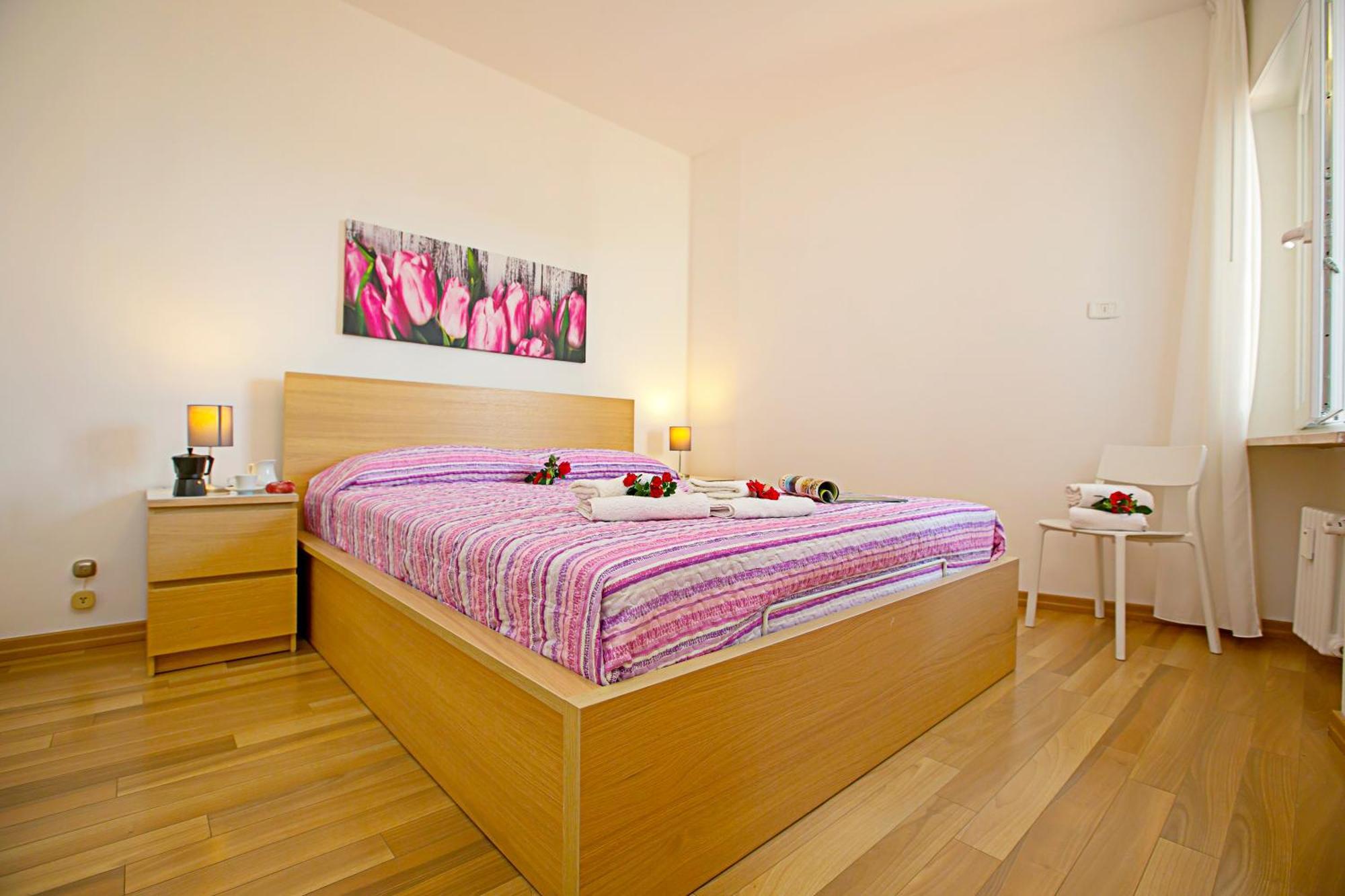 Riva Lago E Spiaggia Apartment 2 - Happy Rentals Exterior photo